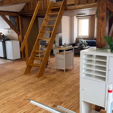 Dachgeschosswohnung Nahe Altstadt & Messe Lejlighed Nürnberg