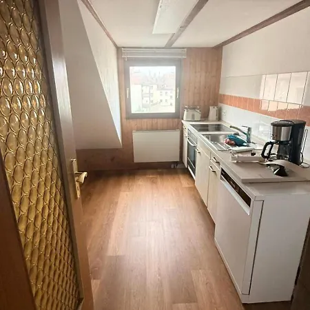Dachgeschosswohnung Nahe Altstadt & Messe Lejlighed *